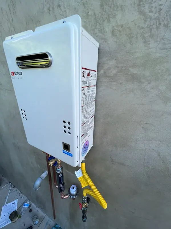 Tankless water heater installation for East Sacramento homes
